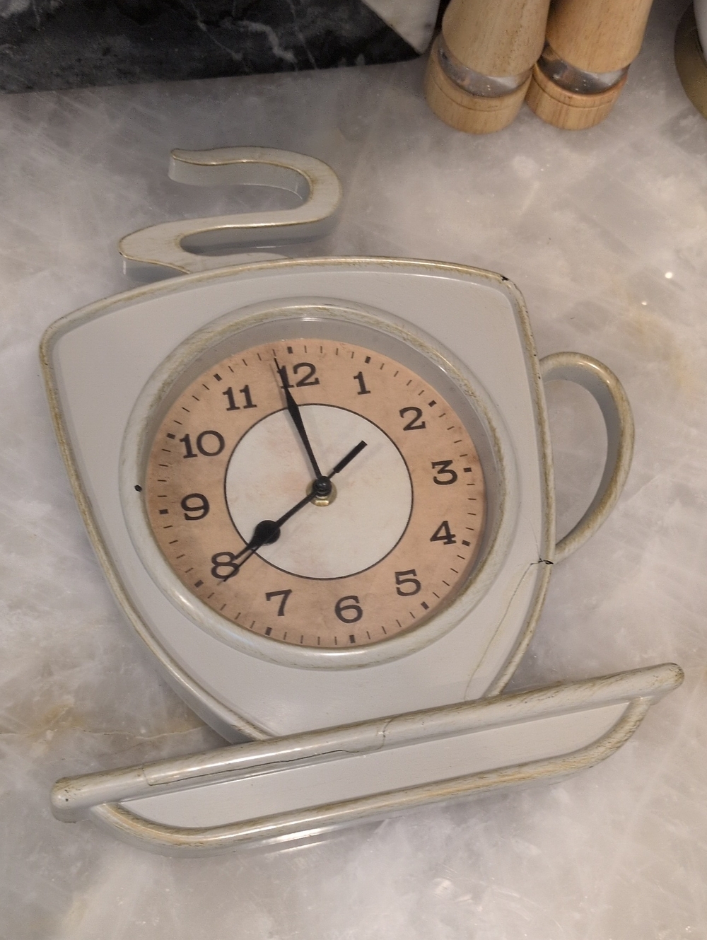 Coffee Cup-Shaped Wall Clock - Decorative Home Wall Decor
